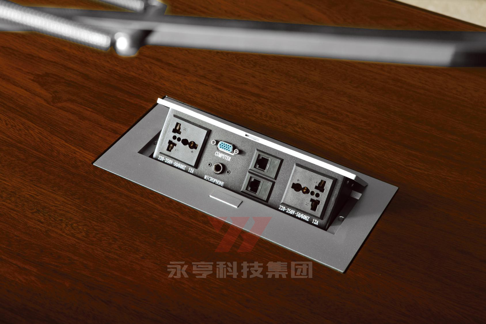 辦公大班臺(tái)線盒